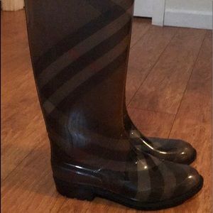 Authentic Burberry Brown Nova Check Rain Boots